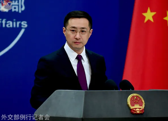 宏泰配资 外交部：石平数典忘祖、出卖良知，勾连反华势力，挑衅滋事！